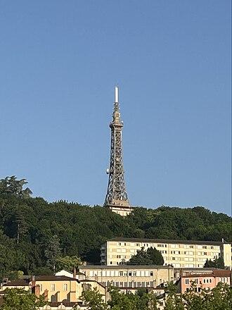 Tour metallique lyon 2026